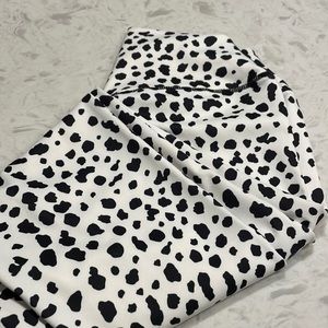 Balance Athletica full length legging. Size medium.